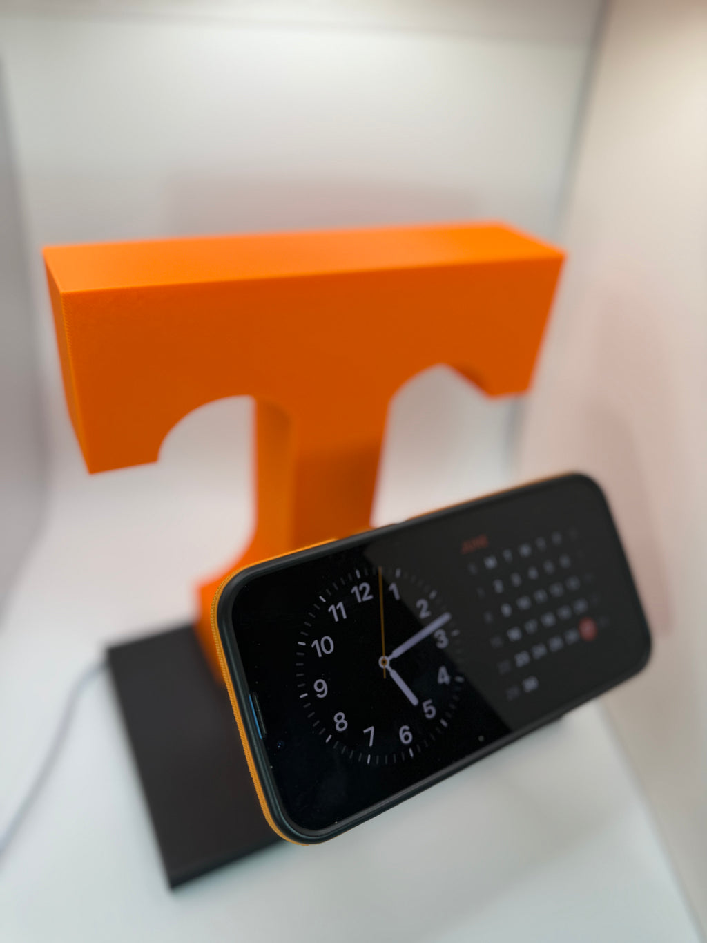 University of Tennessee “Power T” 3D Printed Wireless Charger Stand