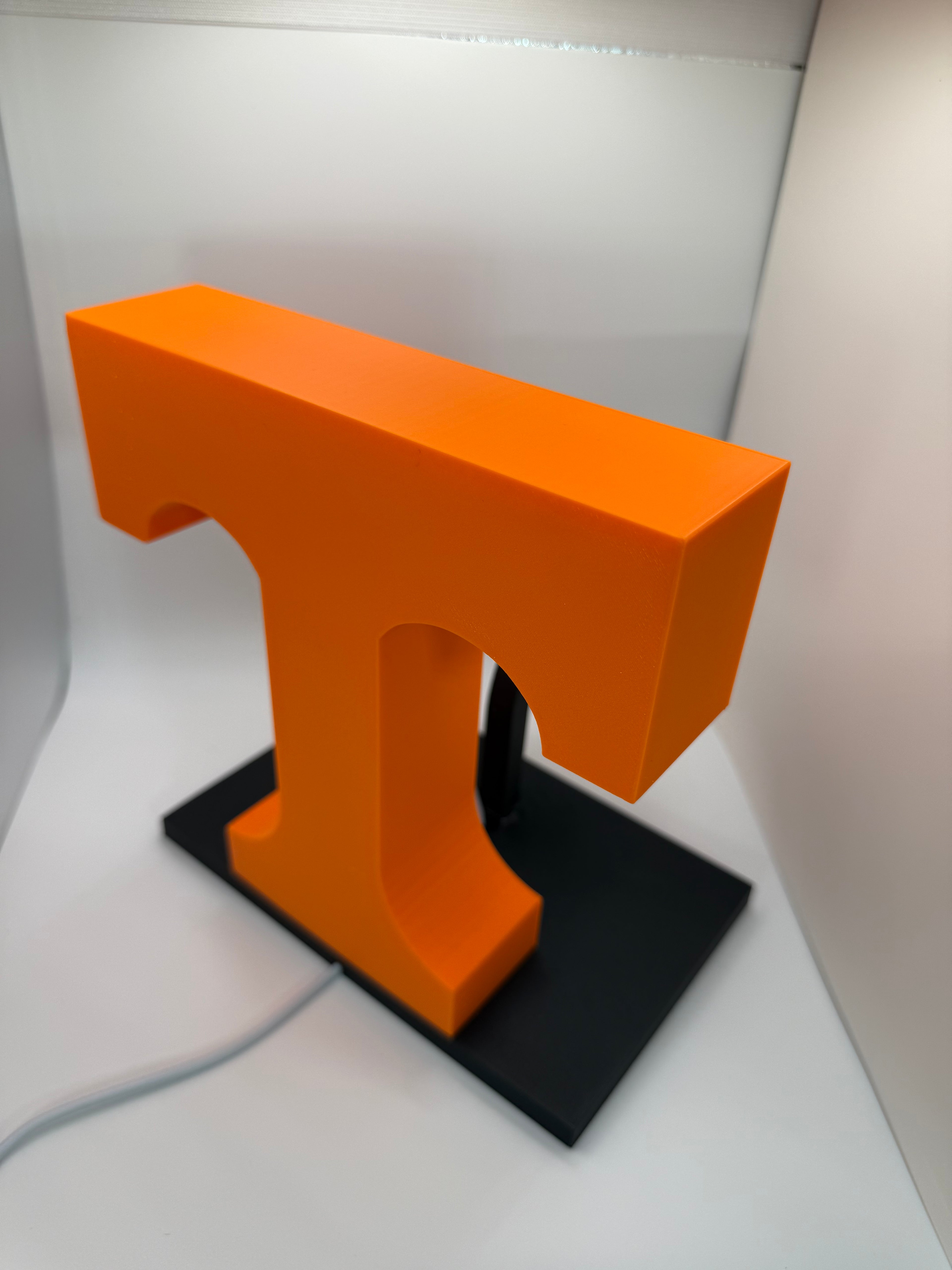 University of Tennessee “Power T” 3D Printed Wireless Charger Stand